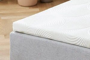 Emma Diamond topmadras